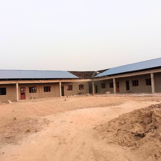 Construction de bâtiment institutionnel