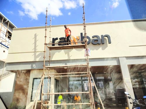 Réhabilitation de façade commerciale